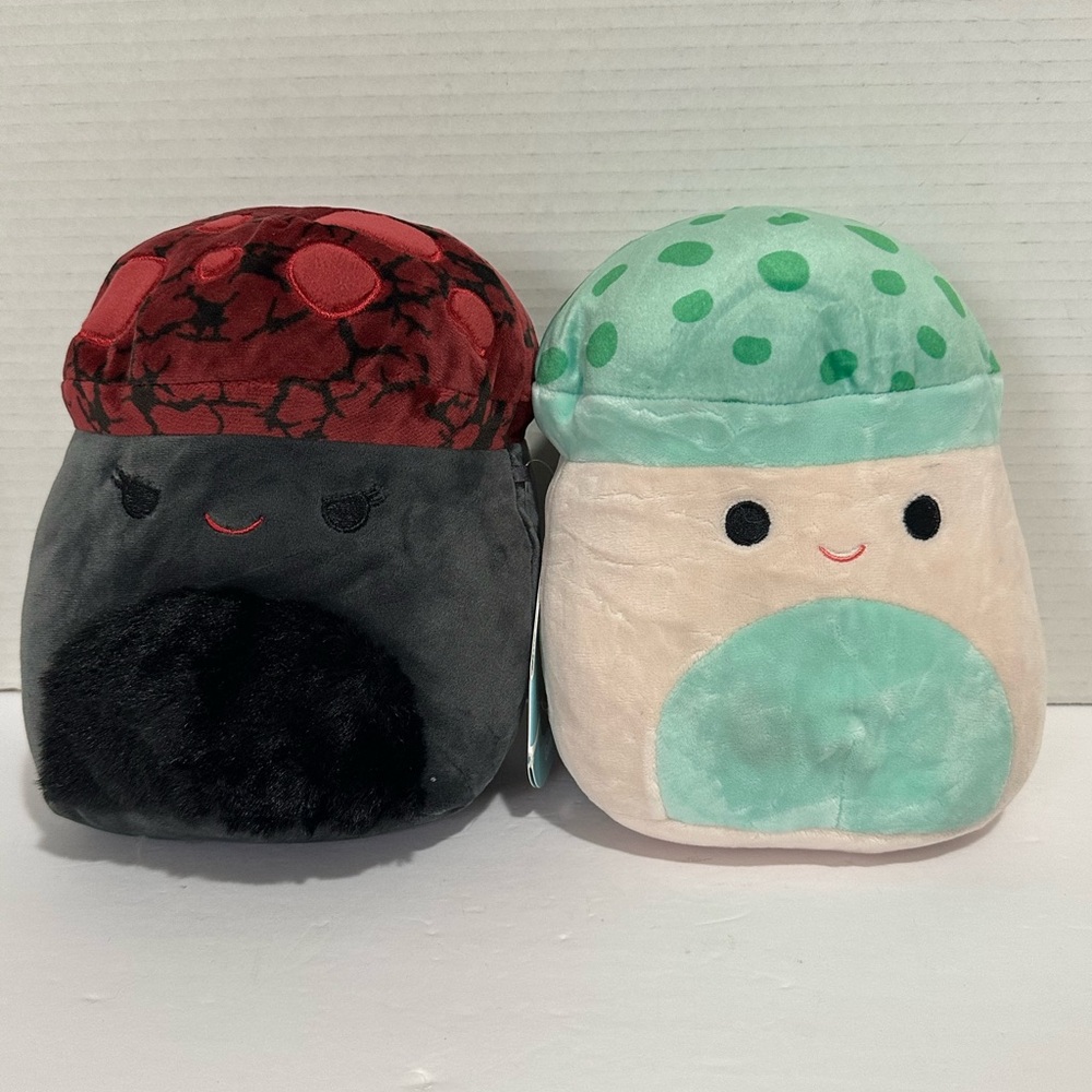 Squishmallows Plush Mushroom Duo-Gert and Sydney